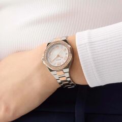 GUESS GUGW0877L5 ALTIN KAPLAMA TAŞLI KADIN KOL SAATİ