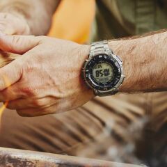 CASIO PRO TREK PRG-340T-7DR TİTANYUM PİLSİZ SOLAR BAROMETRE-PUSULA-TERMOMETRELİ ERKEK KOL SAATİ