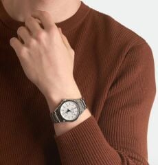 CASIO EDIFICE EFR-S108D-7AVUDF SAFİR CAM ÇELİK ERKEK KOL SAATİ