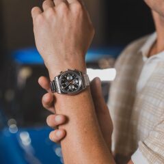 CASIO EDIFICE EFB-730D-1AVUDF SAFİR CAM ÇELİK ERKEK KOL SAATİ